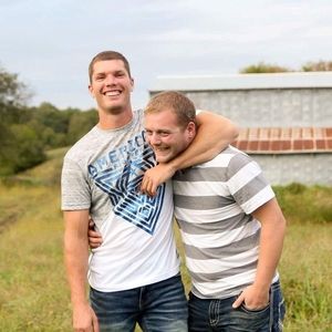 Meet your Posher, Zach